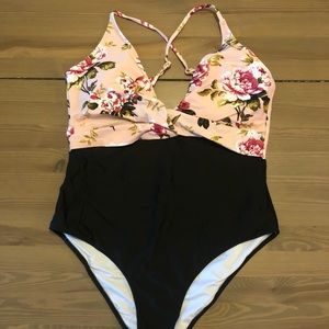 CUPSHE Black and Pink Floral One Piece Swimsuit